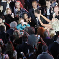 Lady Gaga sings for Former President Bill Clinton at 'A Decade of Difference' concert | Picture 103795